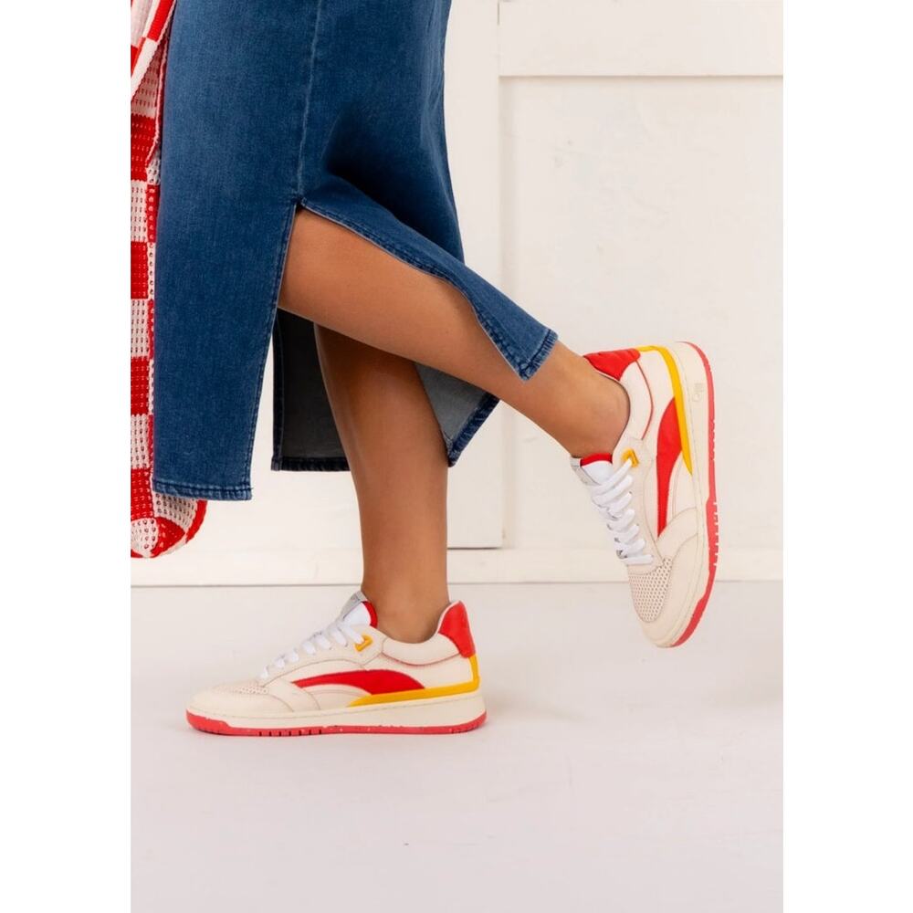 Oncept Preston Retro Leather Sneaker White Red Yellow Sz 7 NWT